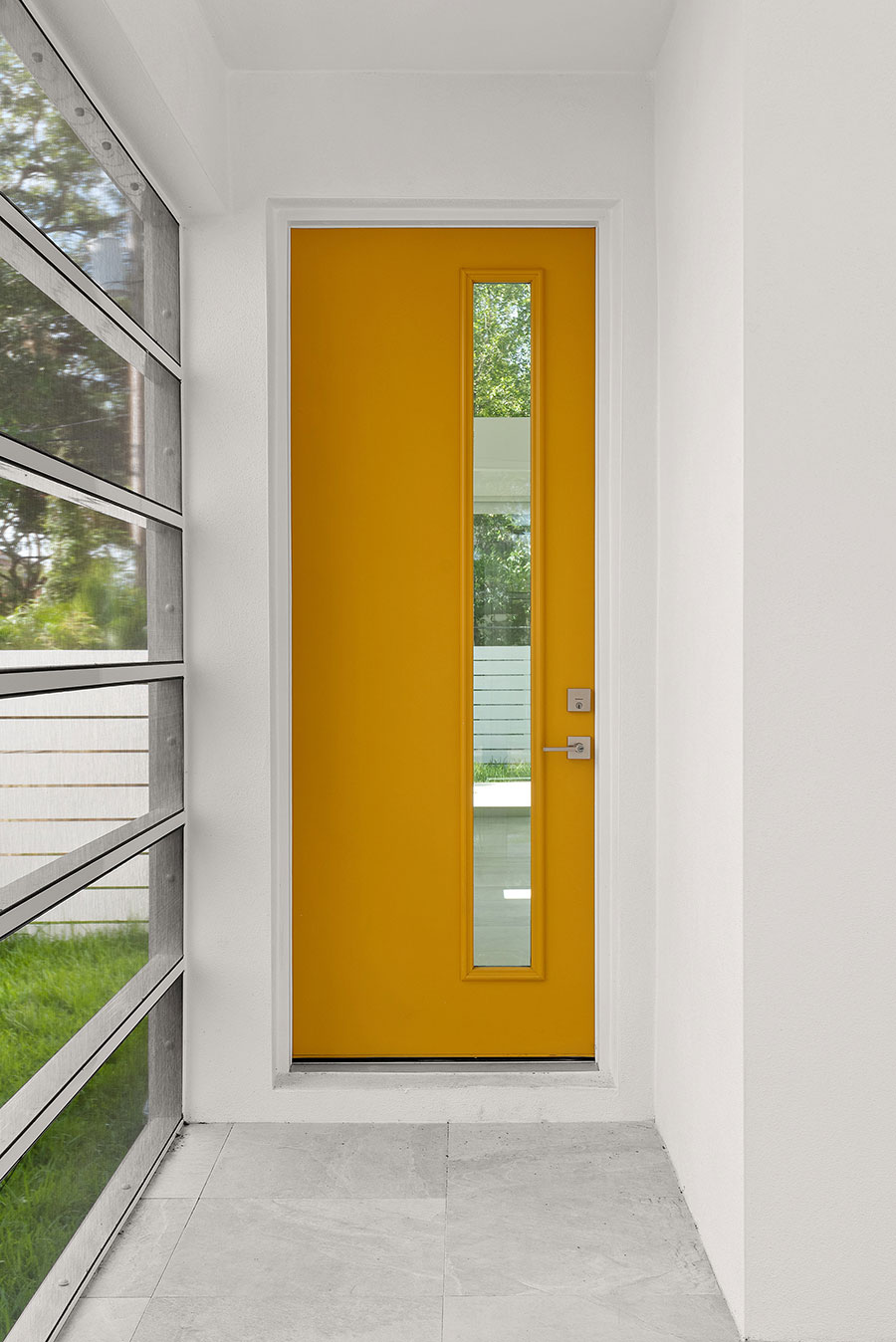 1314 1-2 W Lemon Door